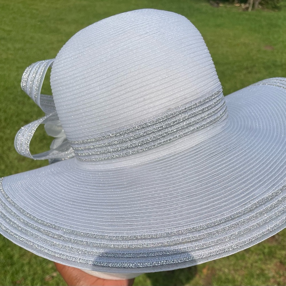Hat - Picture 2 of 6